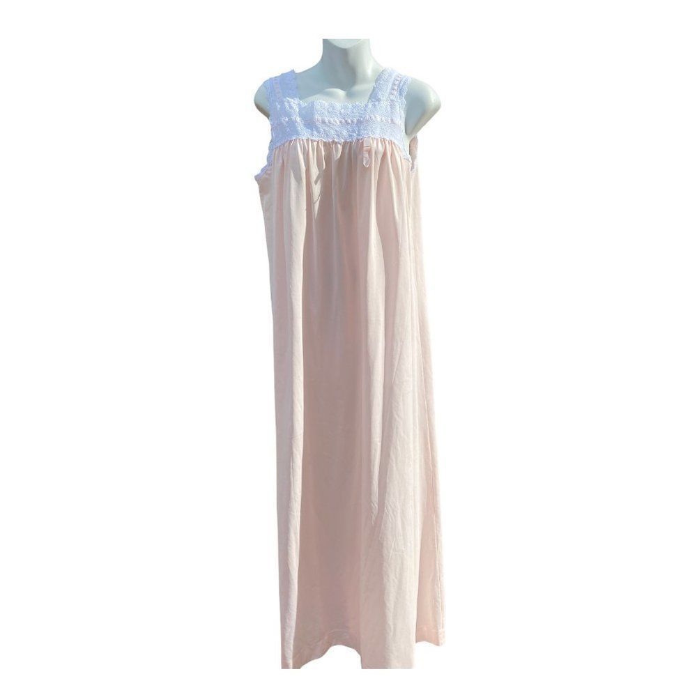 Vintage Colony Club pink white lace Nightgown Bow